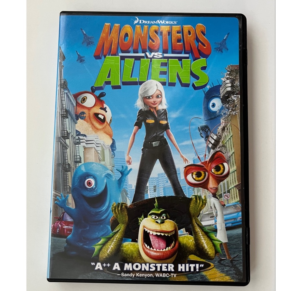 DreamWorks Monsters VS Aliens DVD
